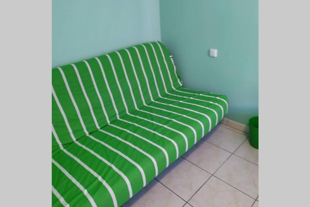 Apartamento Chez Fabienne T3 Le Breuil-sur-Couze Exterior foto