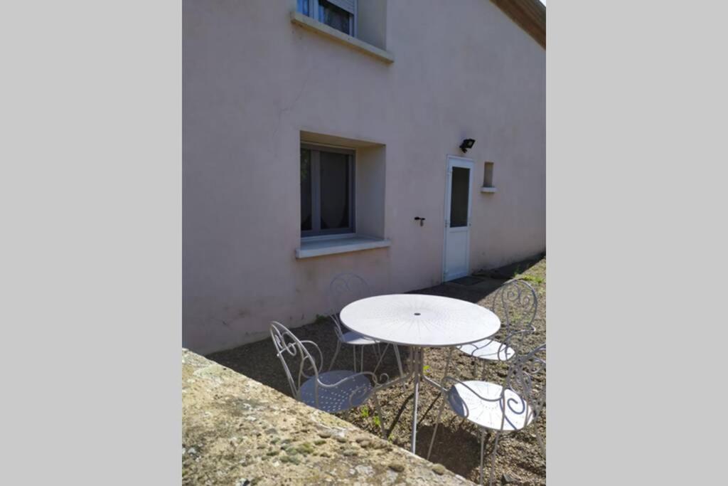 Apartamento Chez Fabienne T3 Le Breuil-sur-Couze Exterior foto